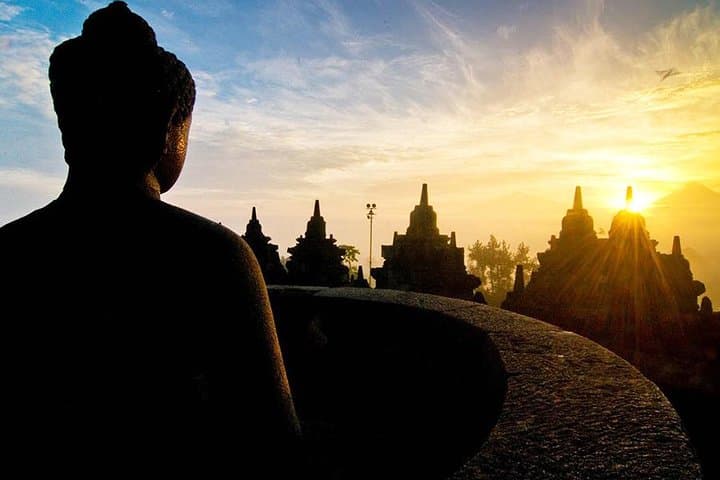 Borobudur Sunrise, Merapi Jeep & Prambanan Day Tour photo 4