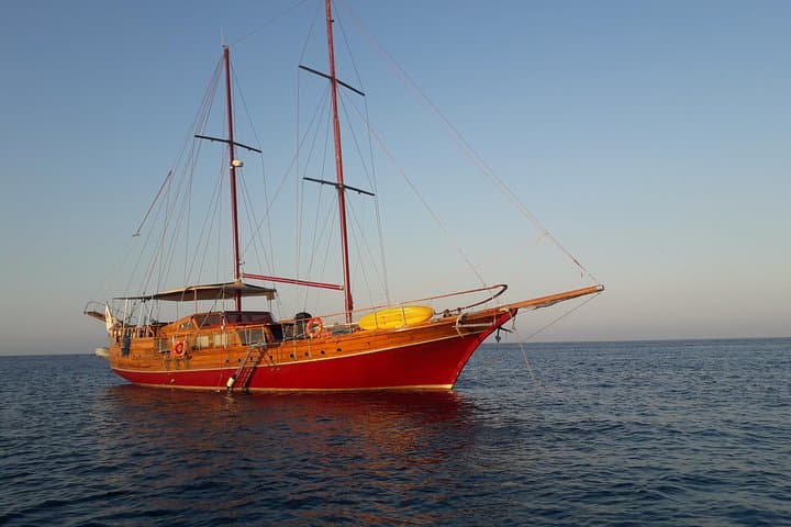 Classic Yacht Wedding Receptions in Cyprus — Private Celebrations from Larnaca to Ayia Napa photo 2