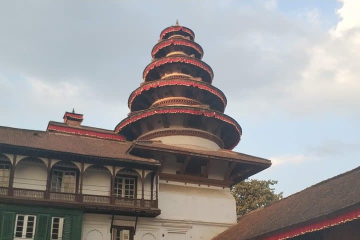 Kathmandu Private Car Sightseeing: Swayambhunath, Boudhanath & Durbar Tour photo 5