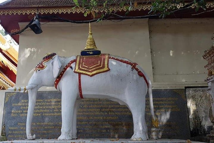 Doi Suthep Half-Day Tour: Chiang Mai's Hilltop Temple and City Views photo 4