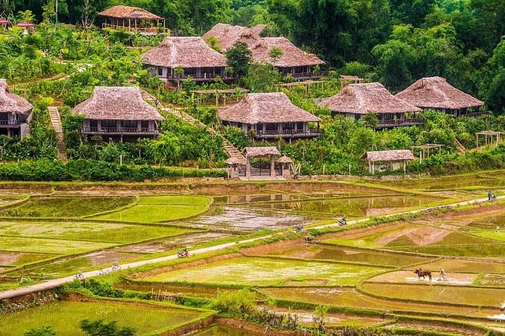 Private Mai Chau Day Trip from Hanoi — Cycling Through Thai Stilt Villages photo 3