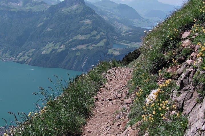 Peak-to-Peak Stoos Ridge Hike: Full-Day Private Tour from Lucerne photo 3