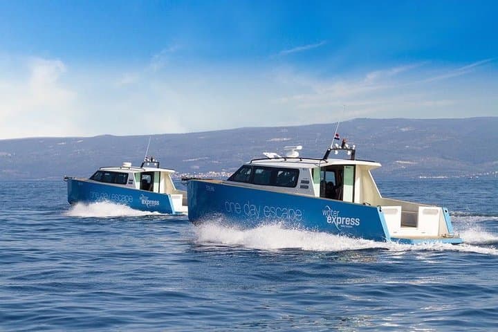 Blue Cave & 5-Island Boat Tour from Split — Hvar, Vis, Budikovac Highlights