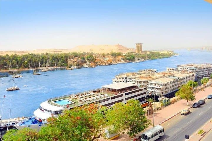 Nile River Cruise: 3-Night 4-Day 5-Star Aswan to Luxor Sailing Adventure photo 2