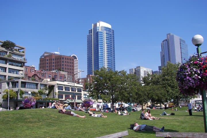 Uncover Seattle: Self-Guided Audio Tour of Pike Place, Space Needle & Alki Point