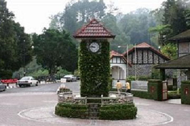 Fraser's Hill Day Trip from Kuala Lumpur: Waterfalls, Trails & Tudor Cottages