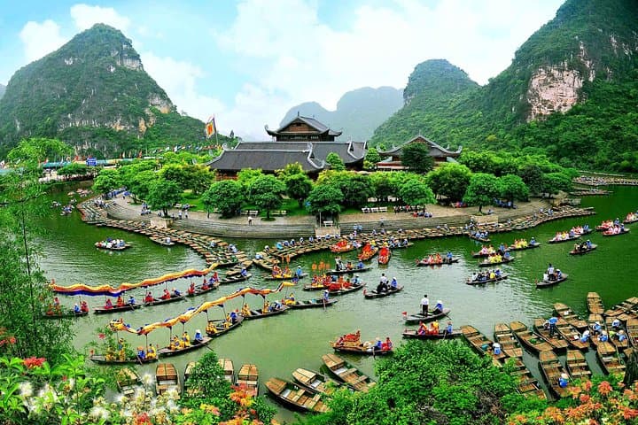 Explore Ninh Binh in 48 Hours: Bai Dinh, Trang An, Tam Coc & Mua Cave