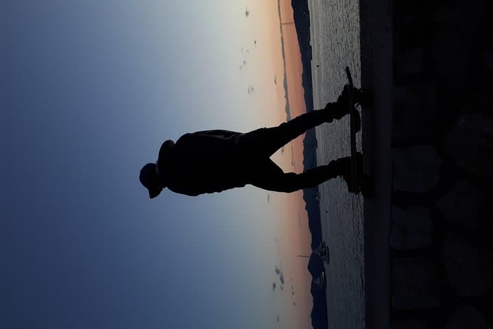 E-Skateboard Initiation and Coastal City Discovery in Cannes photo 3