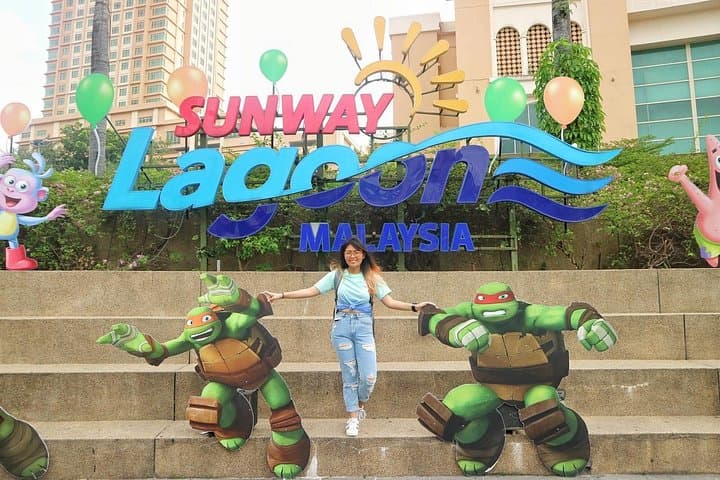 Full-day Sunway Lagoon Theme Park: Water Rides, Wildlife & Tickets from Kuala Lumpur photo 1