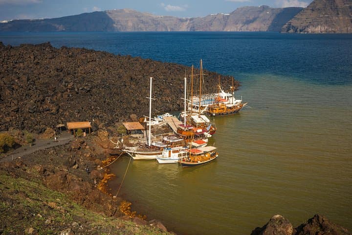 Full-Day Santorini Caldera Cruise: Volcano Hike, Hot Springs & Thirassia Escape photo 4