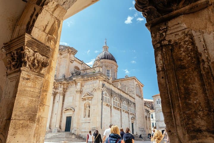 Private Dubrovnik Walking Tour: Highlights & Hidden Gems with a Local Guide photo 4