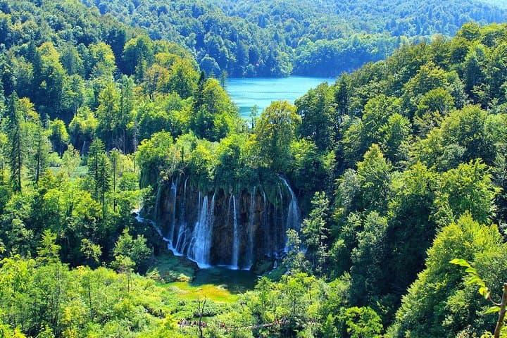 Zagreb to Split Express: 4-Day Croatia Highlights Tour through Plitvice & Diocletian's Palace photo 6