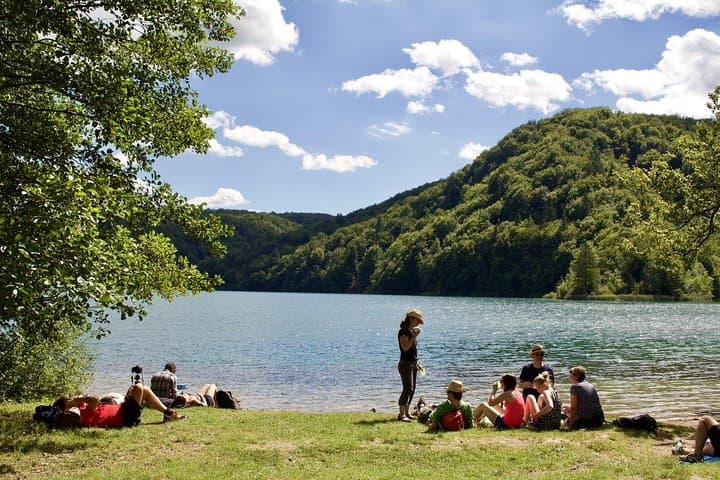 Plitvice Lakes Best of Tour: Walk the Falling Lakes and Kozjak Boat Ride photo 3