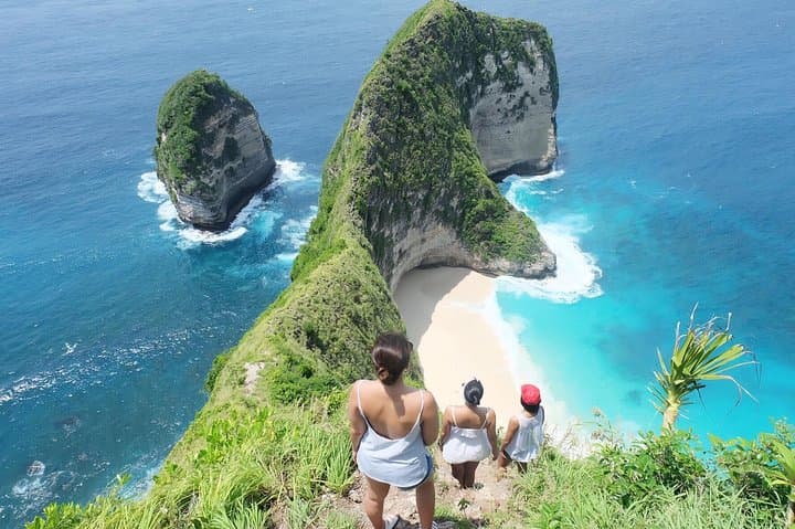One-Day Nusa Penida Tour: Kelingking, Broken Beach & Crystal Bay Highlights