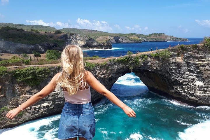 One-Day Nusa Penida Tour: Kelingking, Broken Beach & Crystal Bay Highlights photo 2