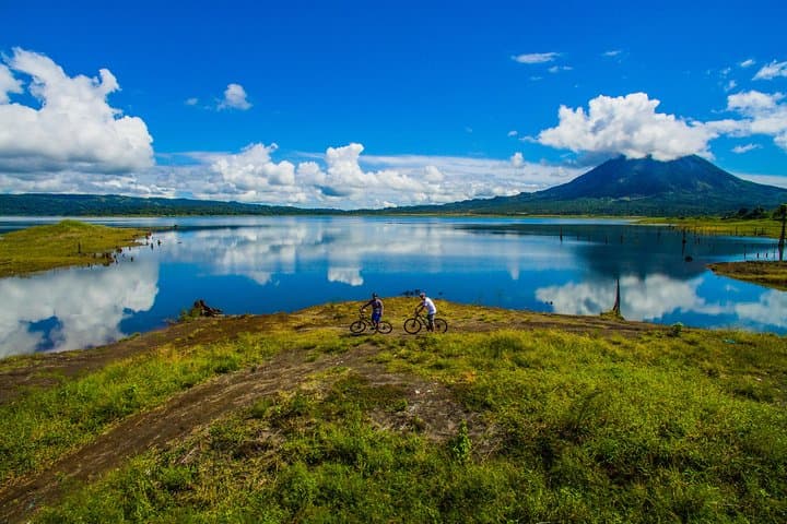 Biking Tour Around Arenal Volcano and Lake — La Fortuna Guided Ride