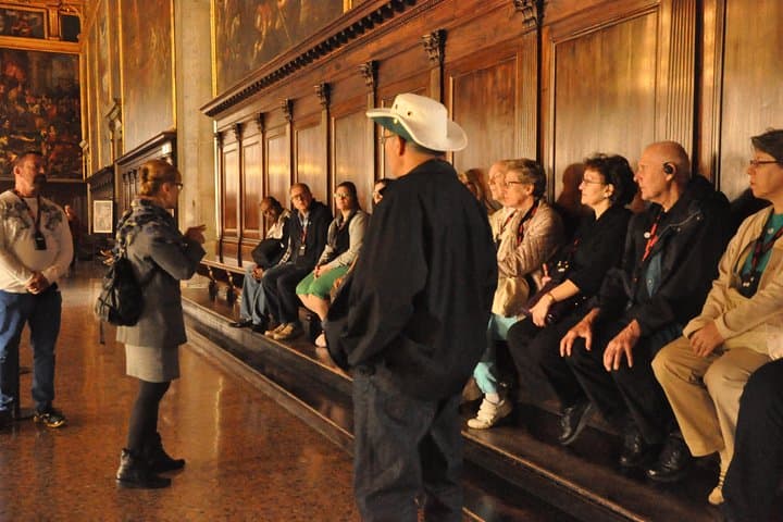 Private 4-Hour Venice Tour: Doge's Palace, St Mark's & Grand Canal Boat photo 2