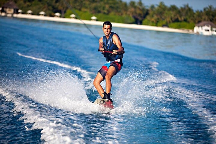 Maafushi Wakeboard & Water-Ski: Lessons and Tryouts on Maafushi Beach