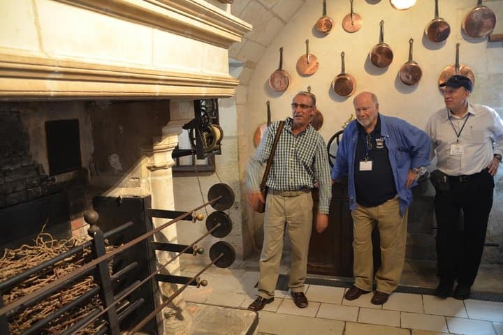 Chenonceau & Touraine Wine Private Day Tour from Paris photo 4