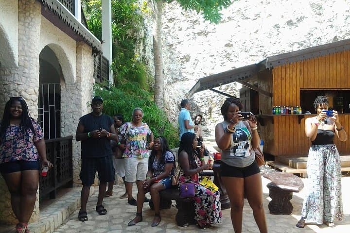 Bob Marley Nine Mile Excursion from Falmouth — Visit the Birthplace & Mausoleum photo 5