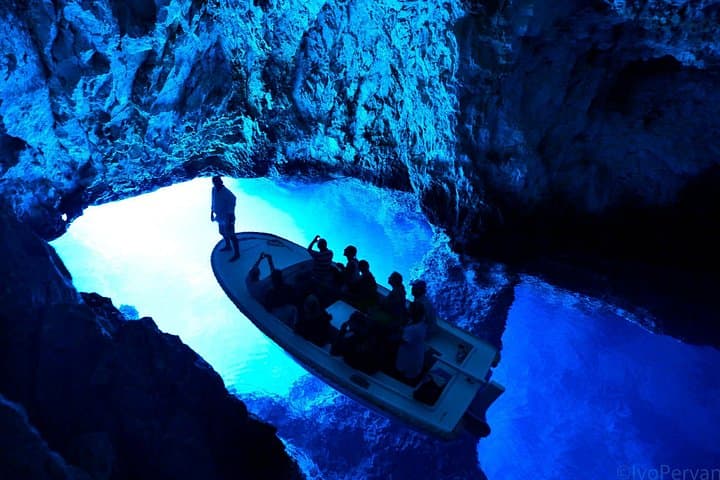 Blue and Green Cave Speedboat Excursion from Hvar Town — Blue Cave, Stiniva & Pakleni Islands photo 2
