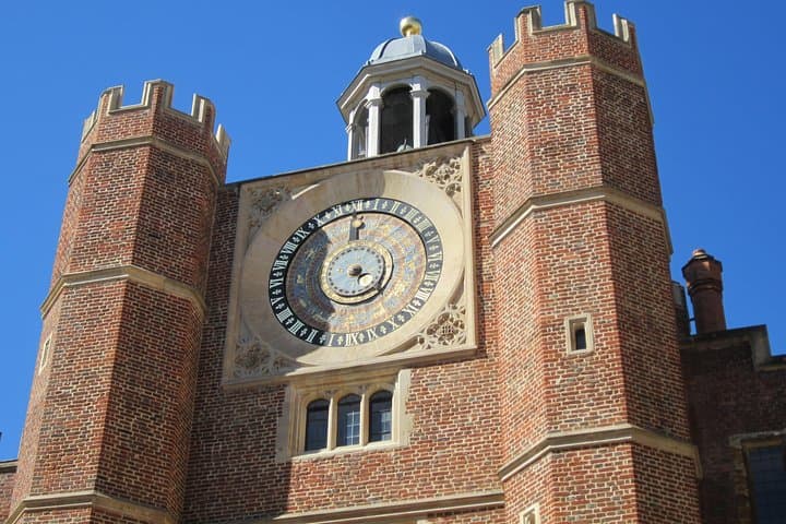 Hampton Court Palace Private 3-Hour Tour: Henry VIII to William III photo 4
