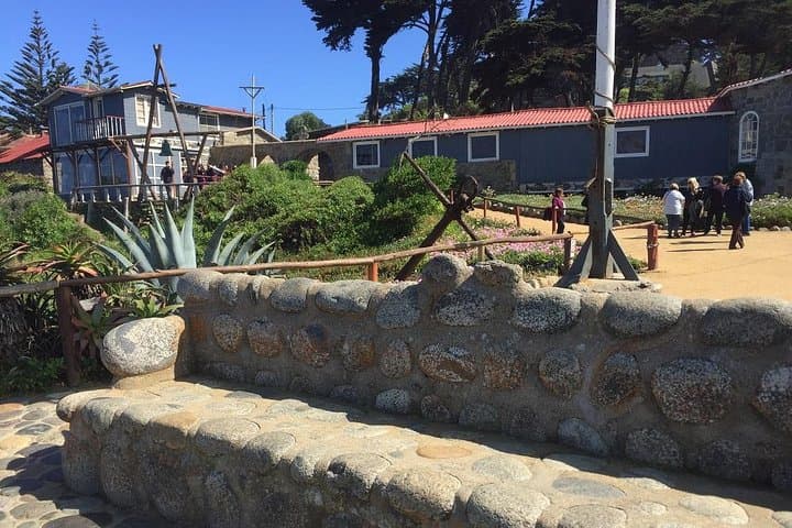Neruda's Isla Negra & Casablanca Wine: Private Tour from Valparaíso photo 2