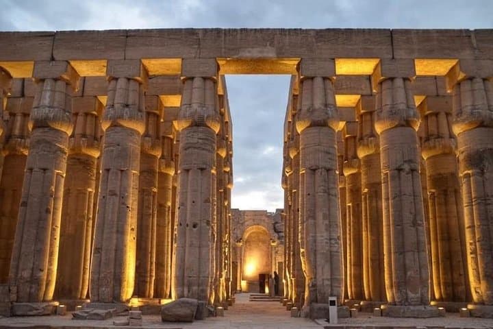 7-Day Cairo and Nile Cruise: Pyramids, Luxor & Aswan with Domestic Flights photo 2
