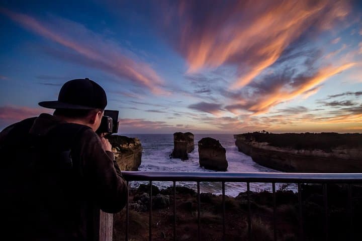 Sunset Great Ocean Road Chocolaterie Tour from Melbourne — 12 Apostles & Loch Ard Gorge photo 4