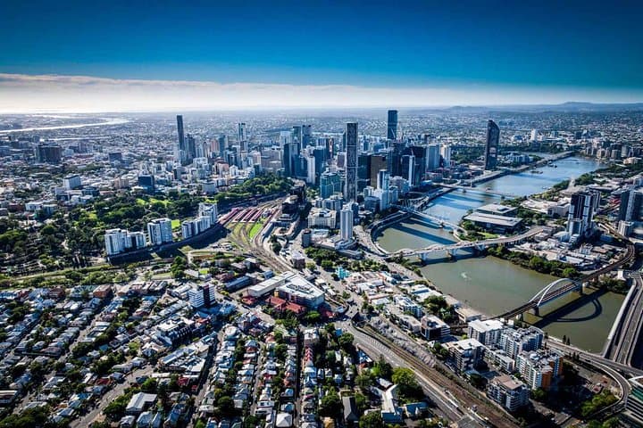 Brisbane by Helicopter: 25-Minute Private Scenic Flight Over River, City, and Mt Coot-tha photo 3