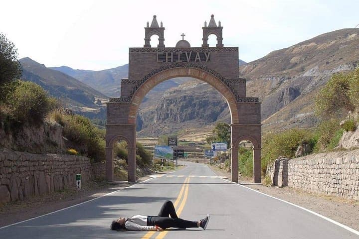 2-Day Colca Canyon from Puno: Cruz del Condor, Vicuñas & Hot Springs photo 2