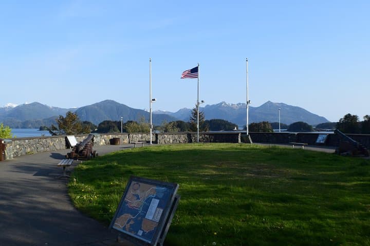 Explore Sitka's Hidden Corners with a Private Taxi Tour photo 2