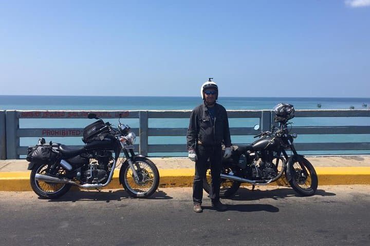 Royal Enfield Ride from Chennai to Pondicherry: Coastal Motorcycle Tour photo 2