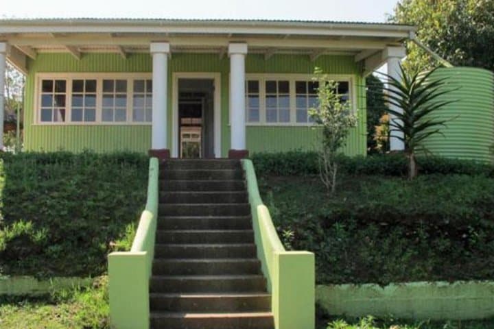 Mahatma Gandhi Footprint Tour: Durban & KwaZulu-Natal Historical Drive
