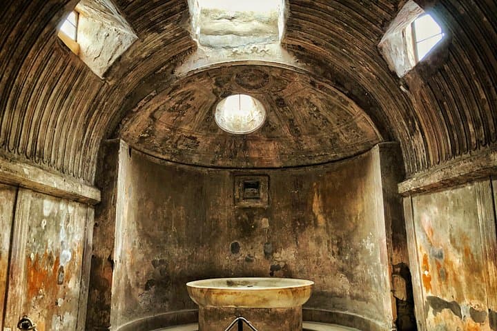 Private Pompeii and Amalfi Coast Day Tour — Positano & Sorrento from Naples photo 3