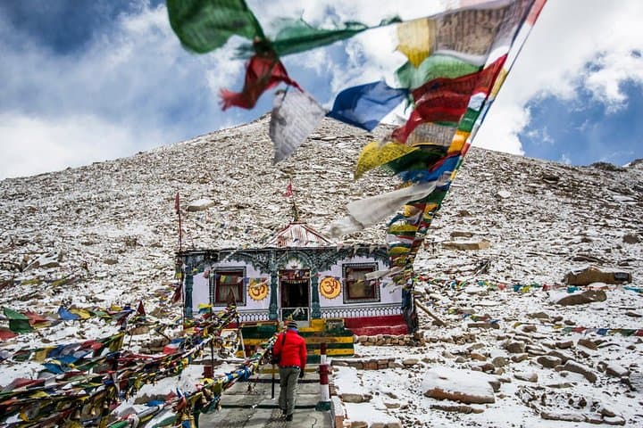Leh Ladakh Road Trip: High Passes, Pangong & Nubra Valley Adventure