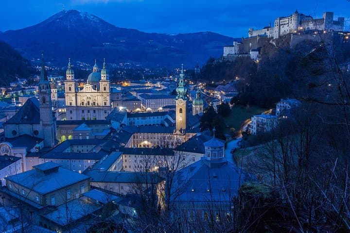 Prague to Salzburg Private Transfer with Two-Hour Sightseeing Stops photo 5