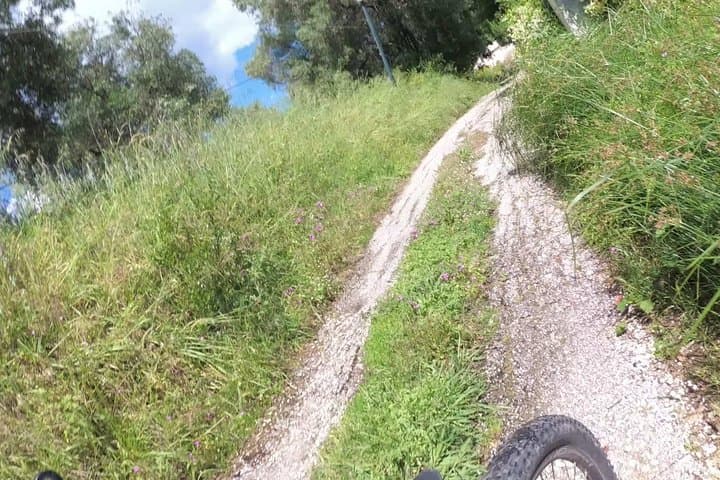 Ride the Green Backroads of Analipsis: 42 km e‑MTB Loop in Corfu photo 2