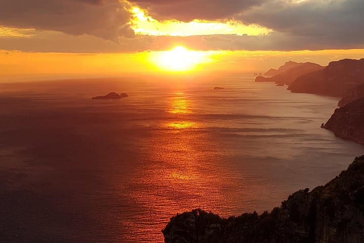 Capri and Positano Private Boat Tour from Sorrento — Full-Day Gozzo Experience photo 3