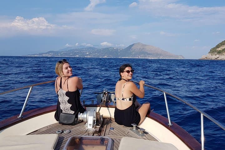 Capri and Positano Private Boat Tour from Sorrento — Full-Day Gozzo Experience photo 5