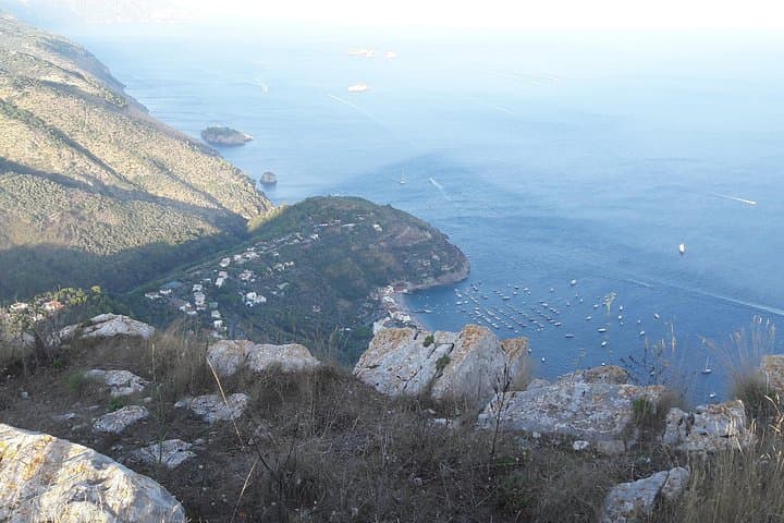 Capri and Positano Private Boat Tour from Sorrento — Full-Day Gozzo Experience photo 6