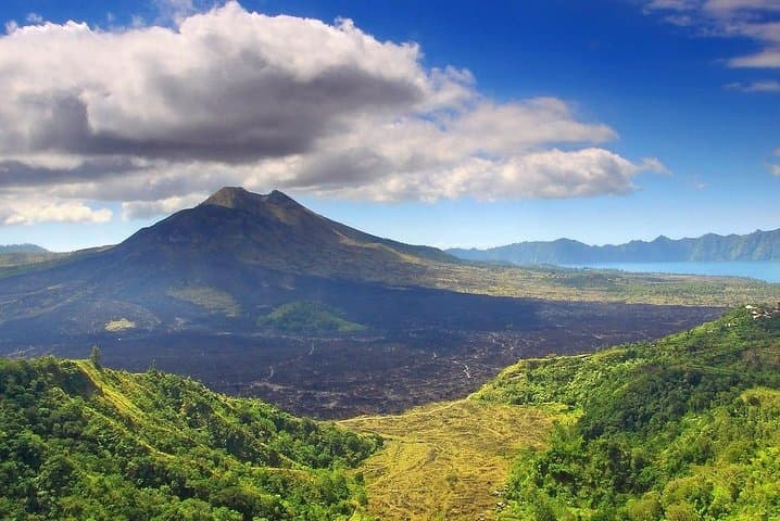 Private Ubud and Mount Batur Volcano Day Trip: Rice Terraces, Temples & Waterfall photo 3