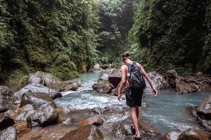 Dumaguete Casaroro Falls and Balinsasayaw Twin Lakes Day Tour — Waterfalls, Lakes & Local Trails photo 3