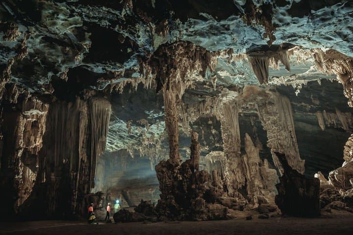 Hung Thoong Jungle & Cave Trek: 3-Day Wild Phong Nha Expedition photo 2