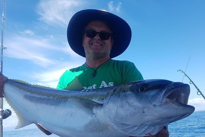 Hauraki Gulf Fishing and Sightseeing Charter from Half Moon Bay photo 3