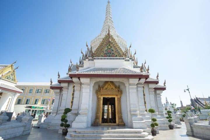 Bangkok Tuk-Tuk City Safari: Half-Day Rattanakosin Tuk-Tuk & Public Transport Tour photo 3