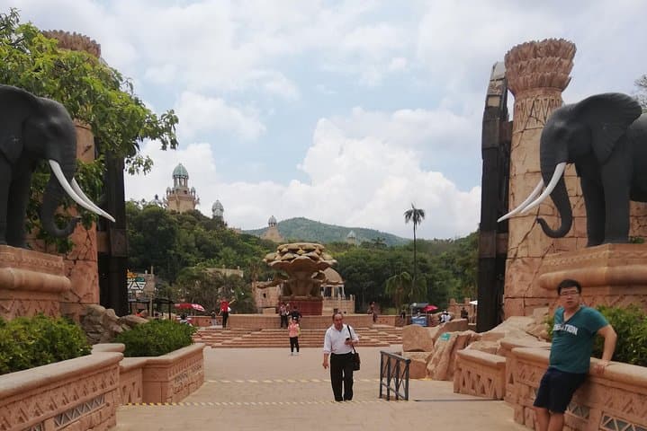 Two-Day Pilanesberg & Sun City Safari: Open-Vehicle Game Drives and Resort Time