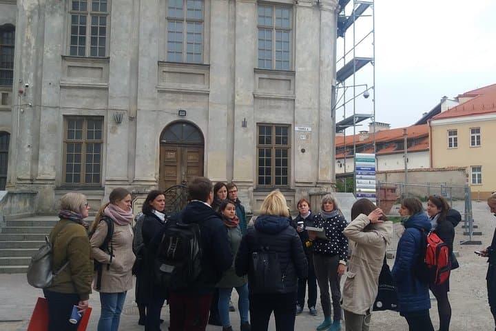 Vilnius Morning Coffee Tour: Old Town Walking Experience photo 4