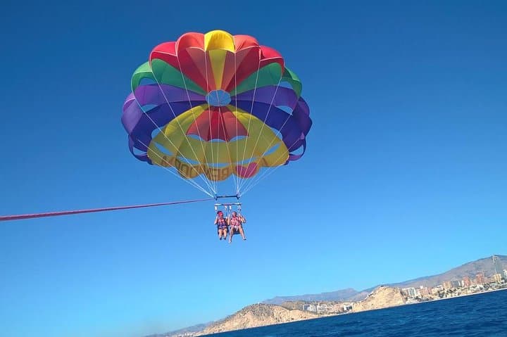 Parasailing Over Benidorm: 10-Minute Scenic Flight Above the Costa Blanca