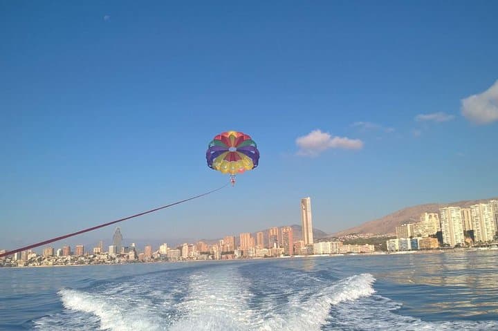 Parasailing Over Benidorm: 10-Minute Scenic Flight Above the Costa Blanca photo 3